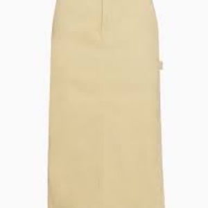 ARITZIA TNA Greenwich skirt size 2  High-rise carpenter midi skirt BEIGE COLOUR-